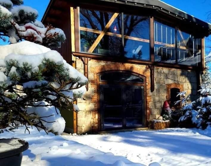 스클라르스카포렘바 Gosciniec Pod Lipa B&B 외부 사진
