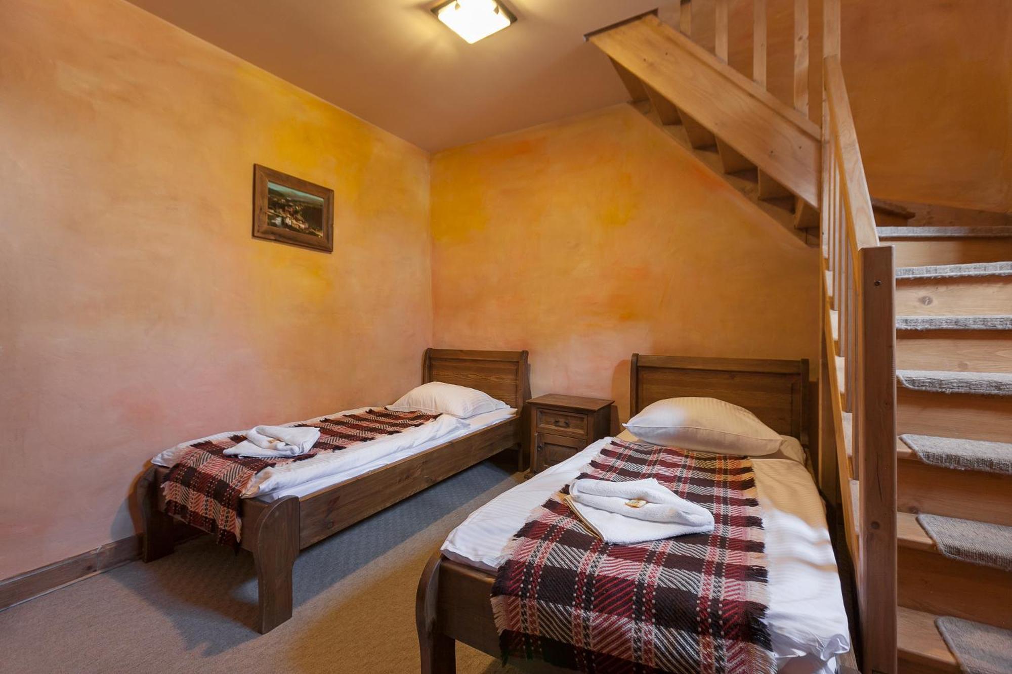 스클라르스카포렘바 Gosciniec Pod Lipa B&B 객실 사진
